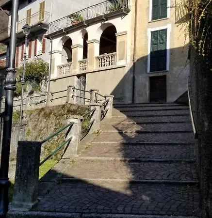Trilly House