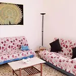 Trilly House *